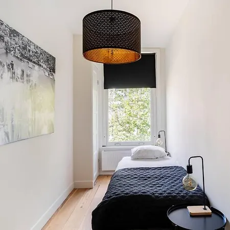 Apartment Beautifully Large In De Pijp! *