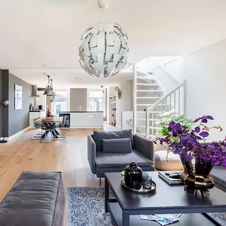 Appartamento Beautifully Large In De Pijp! Amsterdam